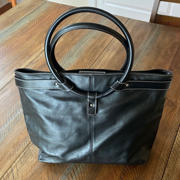 Ann Taylor Handbags - Women’s Ann Taylor Loft Leather Tote Bag Black